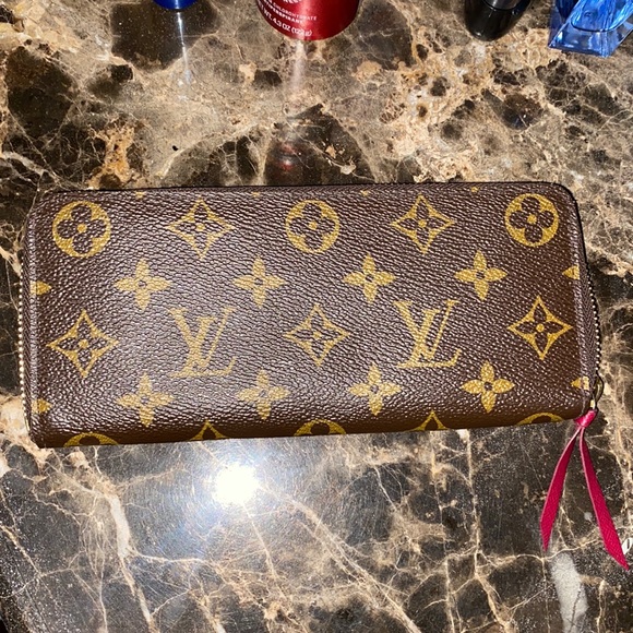 Louis vuitton zippy wallet - Picture 1 of 3